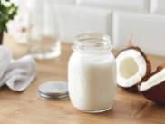 732x549_THUMBNAIL_Almond_Milk_vs_Cow_Milk_vs_Soy_Milk_vs_Rice_Milk_vs_Coconut_Milk